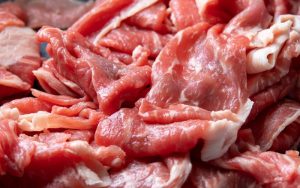 Разкриха незаконни кланици край Кърджали: Тонове месо без контрол са стигнали до пазара