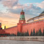 Русия експулсира британски дипломат по обвинения в шпионаж и събиране на икономически данни