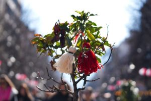 София посреща Баба Марта с празнична украса и автентични традиции