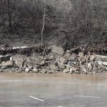 Свлачище ограничава движението по АМ „Марица“: Пътни ограничения и почистване на трасето