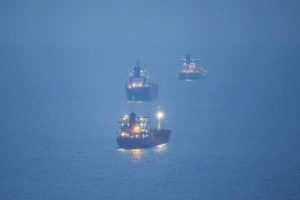 Танкер със 140 000 тона петрол е атакуван с дронове близо до Босфора