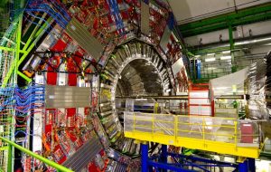 Учени от ЦЕРН откриха нова рядка тежка частица в Големия адронен колайдер
