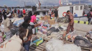 Въпреки американската блокада успешно доставиха хуманитарна помощ за Куба