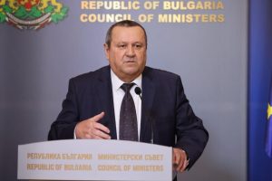 Хасан Адемов към социалните работници: Вие изпълнявате мисия, а не просто задача