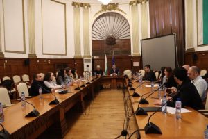 Земеделският министър Иван Христанов и НПО набелязаха мерки за защита на животните