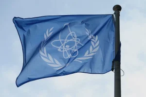 Извънредно заседание на МААЕ: Иран съобщи за удари по ядрени обекти, Гроси отрича щетите