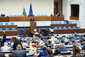 Депутати настояват за КСНС и критикуват служебния кабинет заради ситуацията в Близкия изток