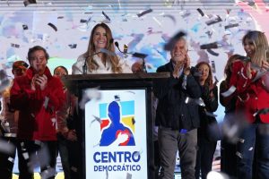 Избори в Колумбия: Лявата коалиция на президента спечели мнозинство в Конгреса