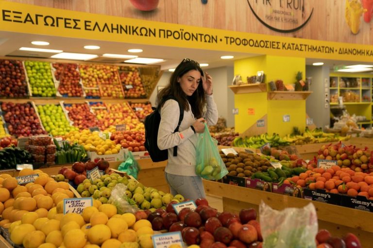 Годишната инфлация в еврозоната се ускори до 1,9% през февруари Годишната инфлация в еврозоната се ускори до 1,9% през февруари