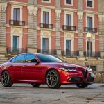 Alfa Romeo Giulia оглави класацията за най-надеждни бизнес седани