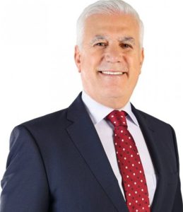 Протести в Бурса след ареста на кмета Мустафа Бозбей по обвинения в корупция