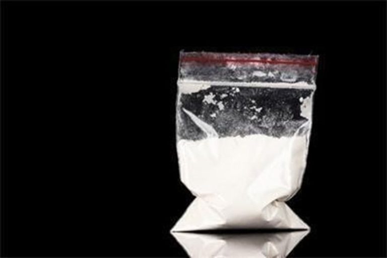 Дилърка с кокаин за 42 000 лева получи максимална условна присъда в Пловдив Дилърка с кокаин за 42 000 лева получи максимална условна присъда в Пловдив