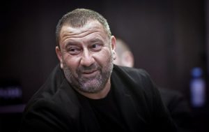 Скандал в БФС: Александър Александров-Кривия с тежки обвинения към Стилиян Петров