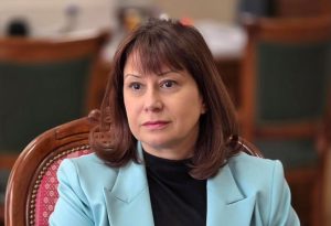 Омбудсманът Велислава Делчева се противопостави на 30% поскъпване на парното в София