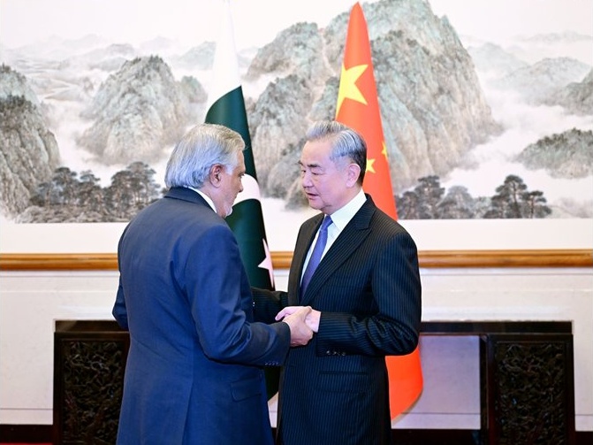 Китай и Пакистан представиха план от пет точки за мир в Близкия изток