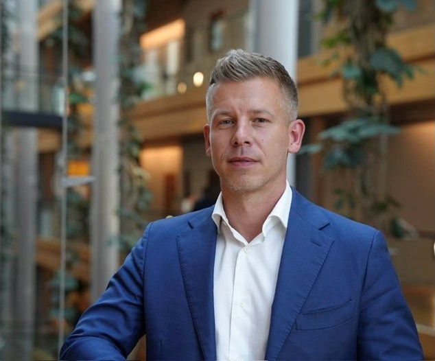 Съперникът на Орбан: Унгария не трябва да бъде руска марионетка