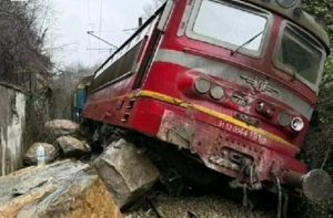 Пострадалите от влаковия инцидент край Трявна са с леки наранявания