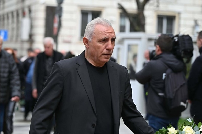 Стоичков за Борислав Михайлов: Намерихме сили в най-трудния момент да си стиснем ръцете