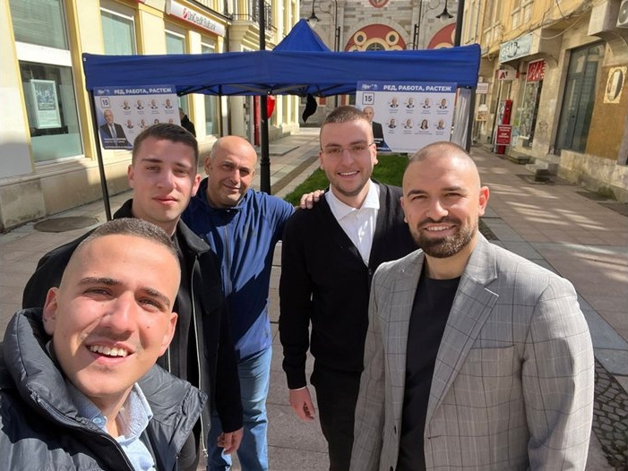 Партиите в надпревара за младежкия вот: Поколението Z превзема листите