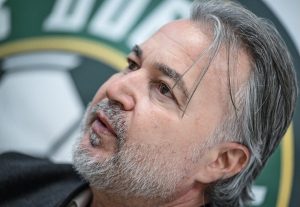 Ясен Петров: Взехме вълшебна точица срещу Левски