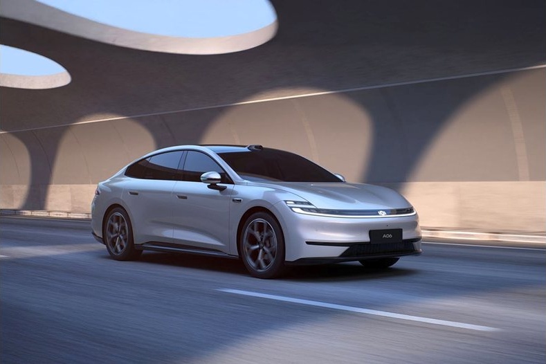 Китайският гигант Changan представи хибриден двигател с разход от 3 литра на 100 км