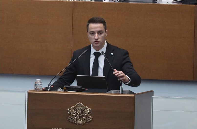 Отнеха книжката на Явор Божанков след инцидент в Горна Оряховица