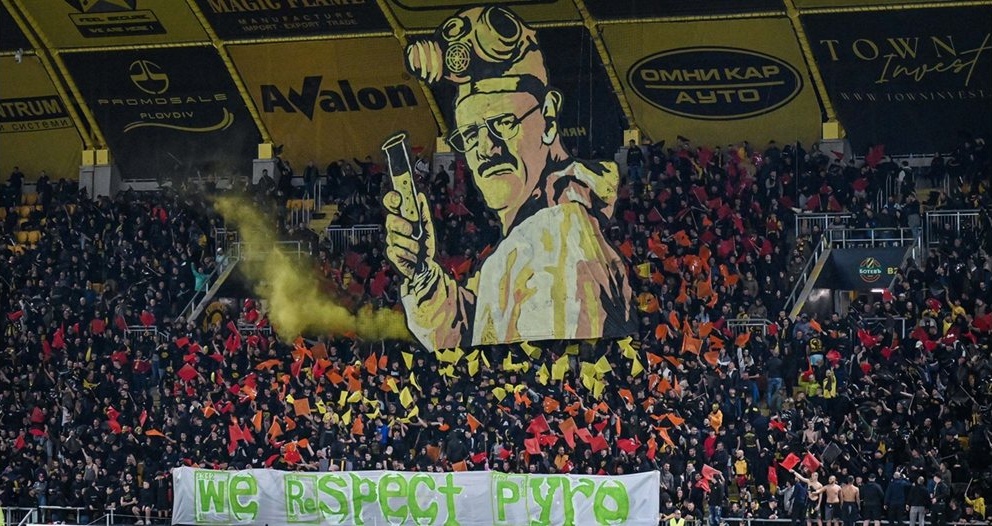 Пловдивското дерби засенчи София с ексцесии и безпрецедентно напрежение