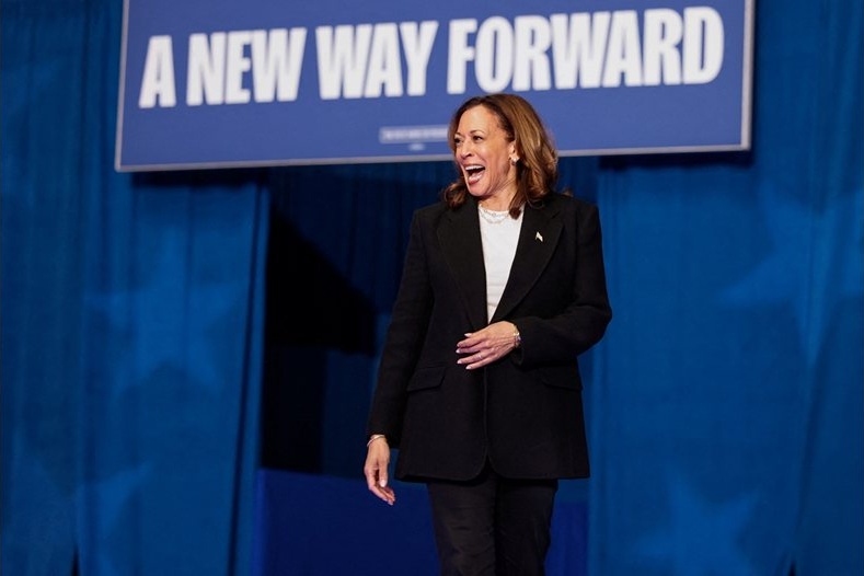 Камала Харис обмисля нова президентска кандидатура за изборите през 2028 г.