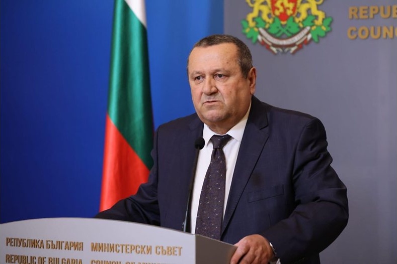 Пенсиите вече няма да се бавят, ако изплащането им се пада в почивен ден