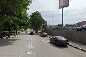 Тежка катастрофа до хипермаркет в Асеновград: Един човек е ранен