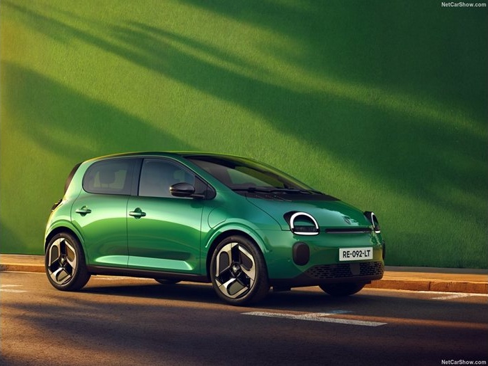 Renault съкращава всеки пети инженер до две години