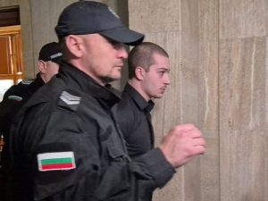 Дават на съд 19-годишния Бургазлиев, убил с АТВ майка на две деца в Слънчев бряг