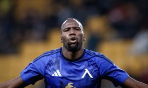 Мустафа Сангаре вероятно пропуска началото на плейофите за "Левски"