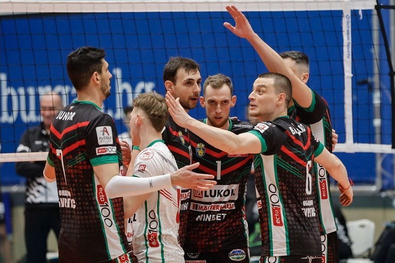 "Нефтохимик" изравни полуфиналната серия срещу "Локомотив Авиа" след драма в Бургас