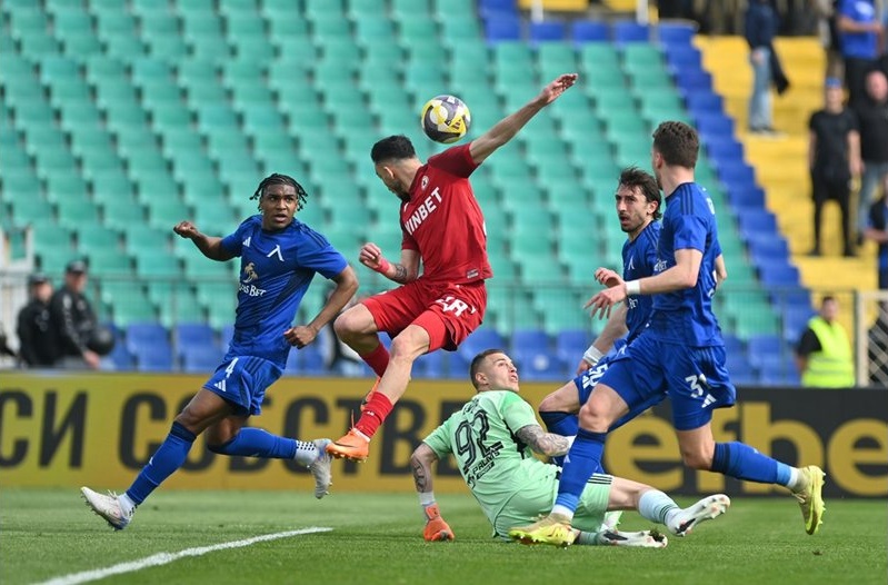 Вечно дерби за старт на плейофите, "Левски" приема "Лудогорец" в 3-ия им кръг за шампионско дерби