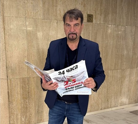 Ники Кънчев: Вестник „24 часа“ отвори прозореца за свежия въздух на демокрацията