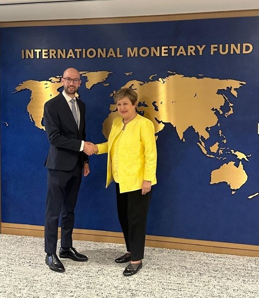 Министър Георги Клисурски обсъди еврозоната с Кристалина Георгиева във Вашингтон