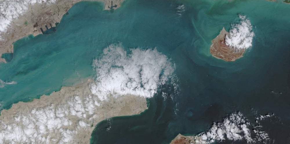 Ескалация в Ормузкия проток: Атакуваха индийски петролни танкери