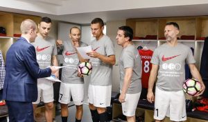 Видич идва на голф с четвъртите в света