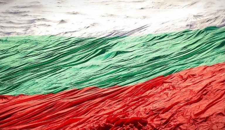 „Политико“: България тихомълком подкрепи американската логистика в Близкия изток „Политико“: България тихомълком подкрепи американската логистика в Близкия изток