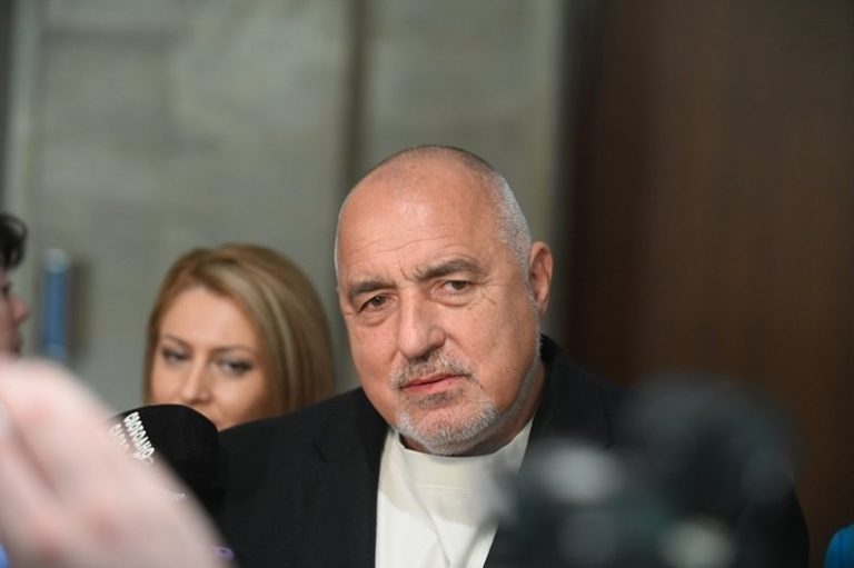 Бойко Борисов става депутат от Пловдив, ГЕРБ пренарежда мандатите в София Бойко Борисов става депутат от Пловдив, ГЕРБ пренарежда мандатите в София