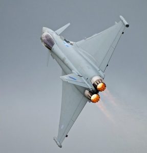 Британски изтребители свалиха руски дронове над Украйна при безпрецедентна мисия