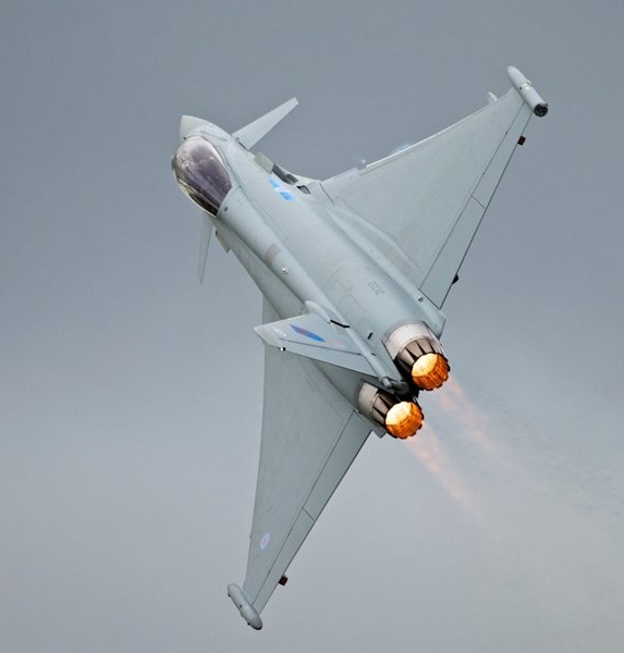 Британски изтребители свалиха руски дронове над Украйна при безпрецедентна мисия