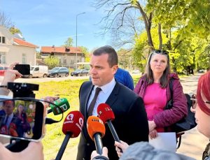 Кметът на Русе даде начало на строителните дейности по бул. „Съединение" и ул. „Коледница"