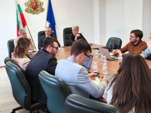 Министър Димитър Илиев обсъди бъдещето на младежкия сектор с работни групи и национални организации