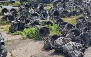 Акция в автоморга в Перник: Полицията иззе части и двигатели с престъпен произход