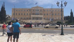 Кметът на Атина поиска забрана за нови хотели заради свръхтуризма