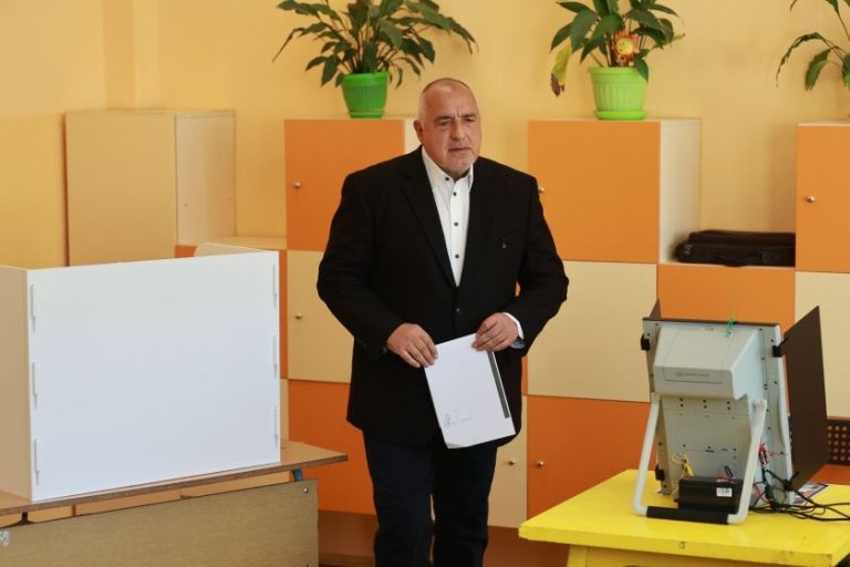 Бойко Борисов: Масов провал на машините и категоричен отказ от нови коалиции