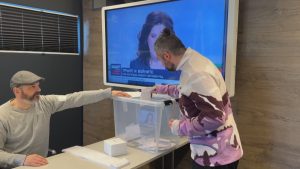 7 часа път за един глас: Личната история на Лъчезар Каменов от Норвегия