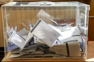 Публична демонстрация на системата за компютърна обработка на вота на 19 април се провежда днес